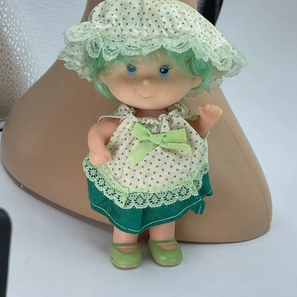 Vintage 70’s bootleg Strawberry short cake doll. Lime Chiffon.